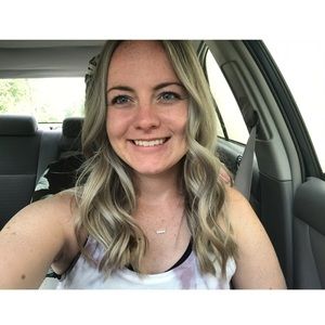 Meet your Posher, Alyssa